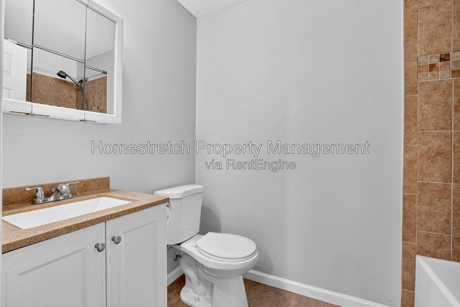 Building Photo - 1671 Waters Edge Way