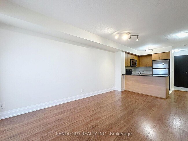Building Photo - 1070 Sheppard Ave W
