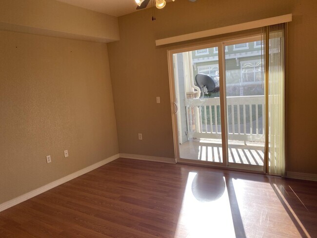 Building Photo - 9438 Ashbury Cir