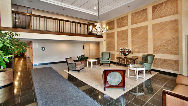 Building Photo - 6340 Americana Dr