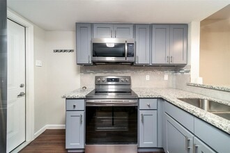 Building Photo - 2614 Cleburne St