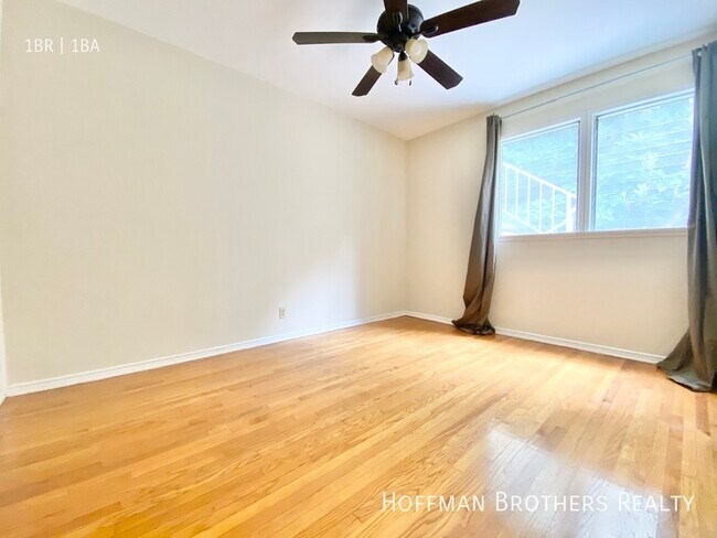 Foto del edificio - 8260 Blackburn Ave