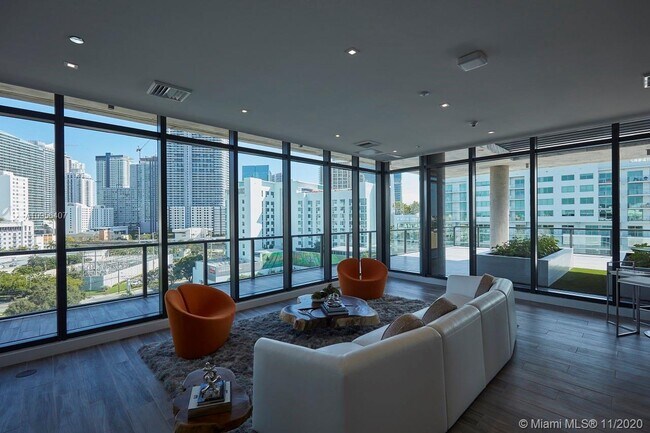 Foto del edificio - 201 SW 17th Rd