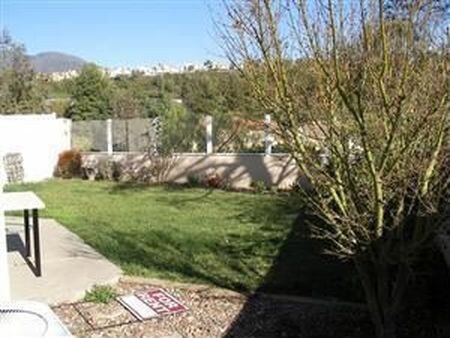 28425 Pueblo Dr