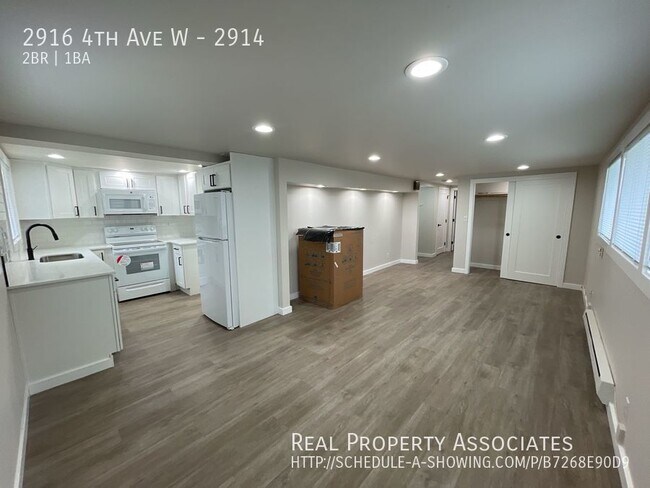 Building Photo - Queen Anne Two Bedroom