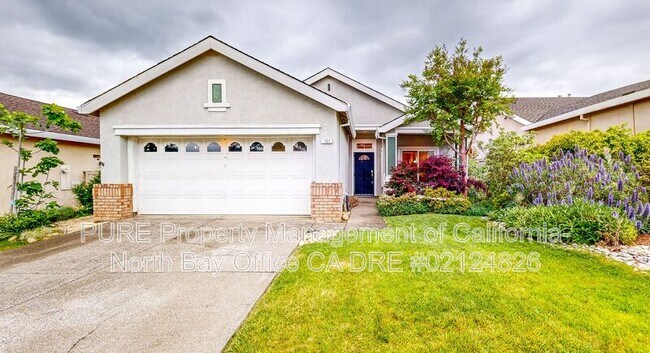 Building Photo - 121 Porterfield Creek Dr