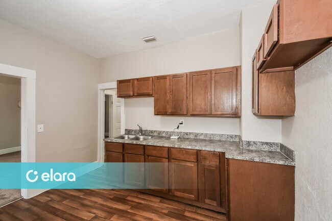 Foto del edificio - 1519 W 6TH ST