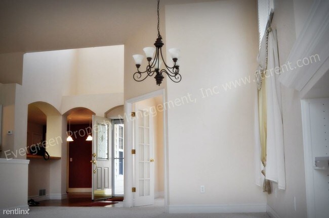 Foto del edificio - 3500 Swanstone Dr