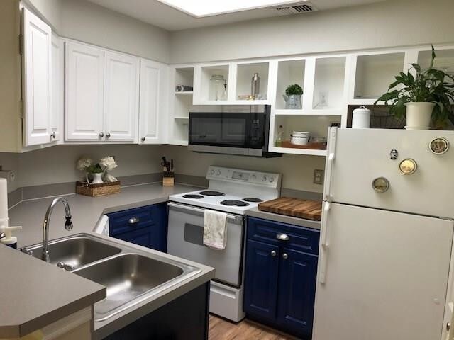 Building Photo - 6000-14 Shepherd Mountain Cove