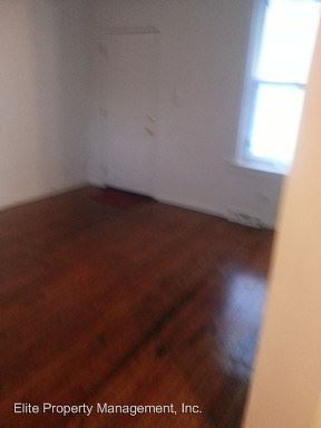 Building Photo - 409 Walnut St