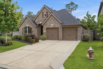 Building Photo - 103 Boarsmen Ct