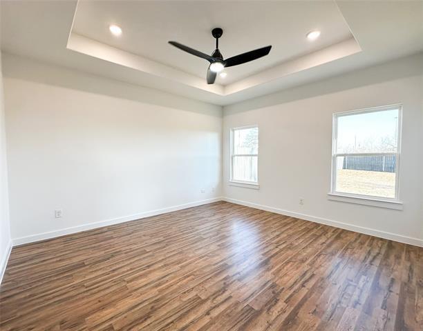Foto del edificio - 300 E 21st St