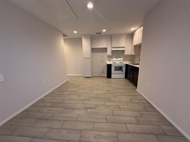 Foto del edificio - 5530 Hillman St