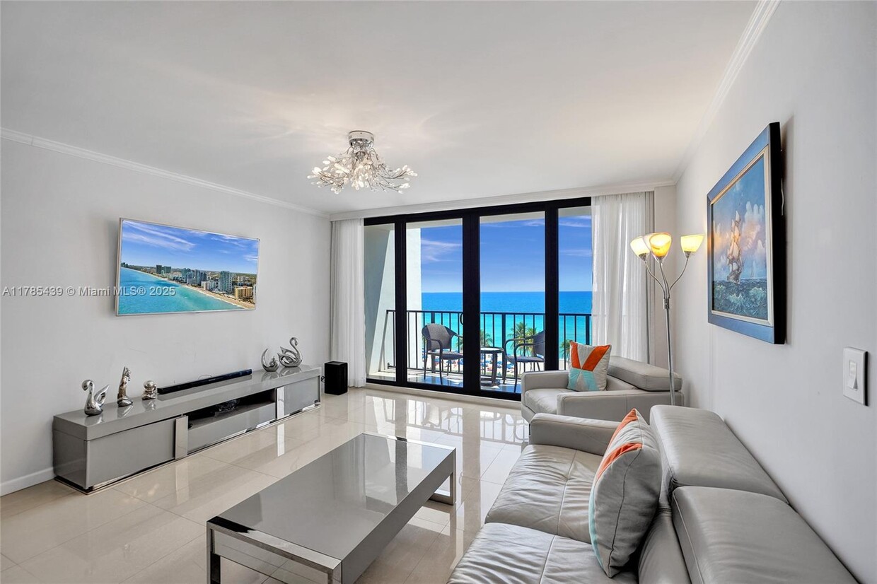 Foto principal - 2401 S Ocean Dr