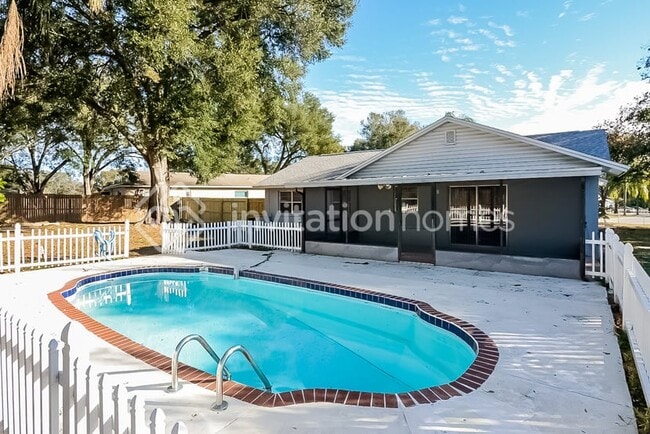 Building Photo - 3507 King George Ln