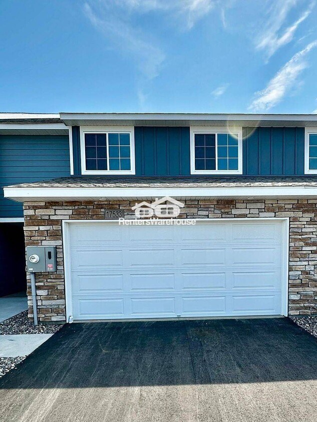 Primary Photo - 17520 Driscoll Pl