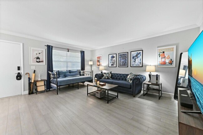 Foto del edificio - 279 Normandy Ln