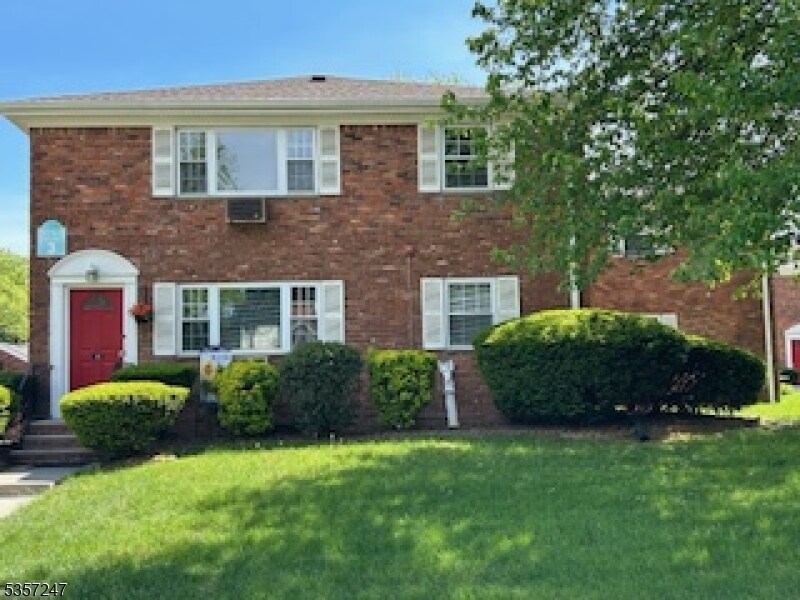 Foto principal - 15A Atherton Ct