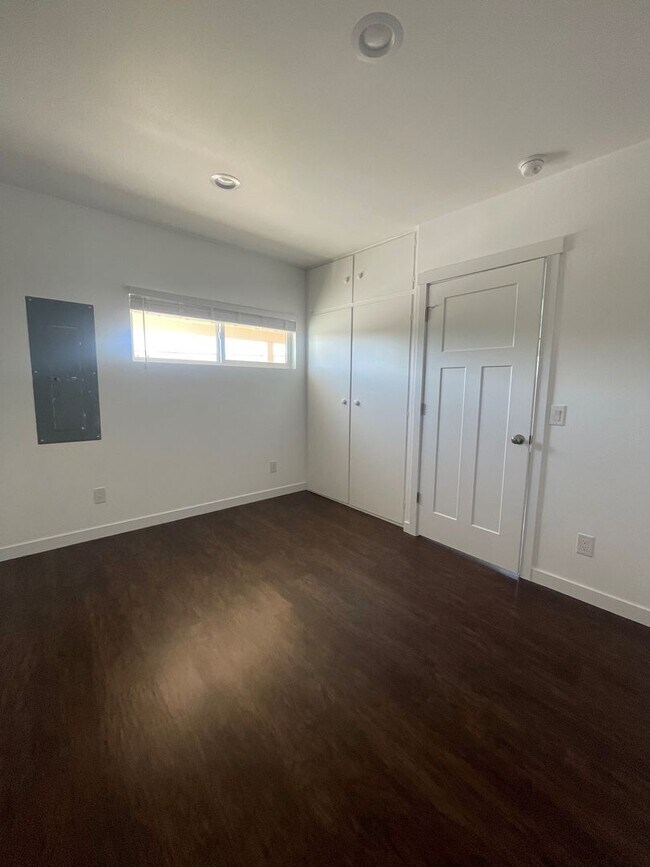Foto del edificio - Now renting 2 bedroom