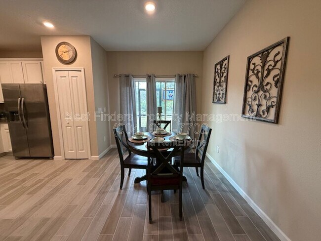 Building Photo - 1209 Beach Dune Dr