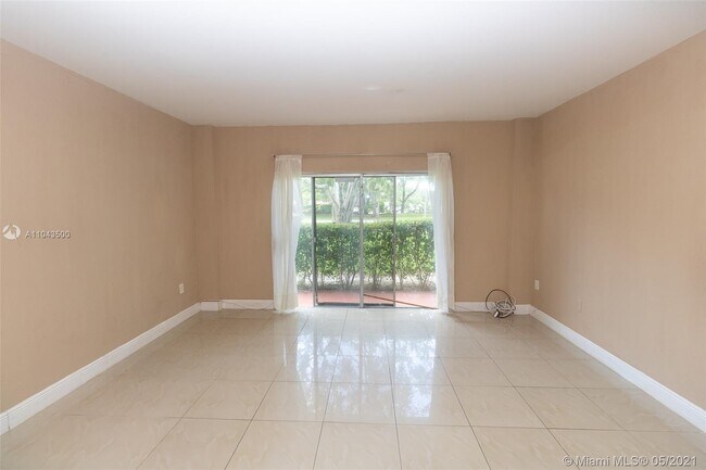 Foto del edificio - 3501 Jackson St