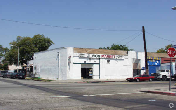 Foto del edificio - 2321-2339 Hooper Ave