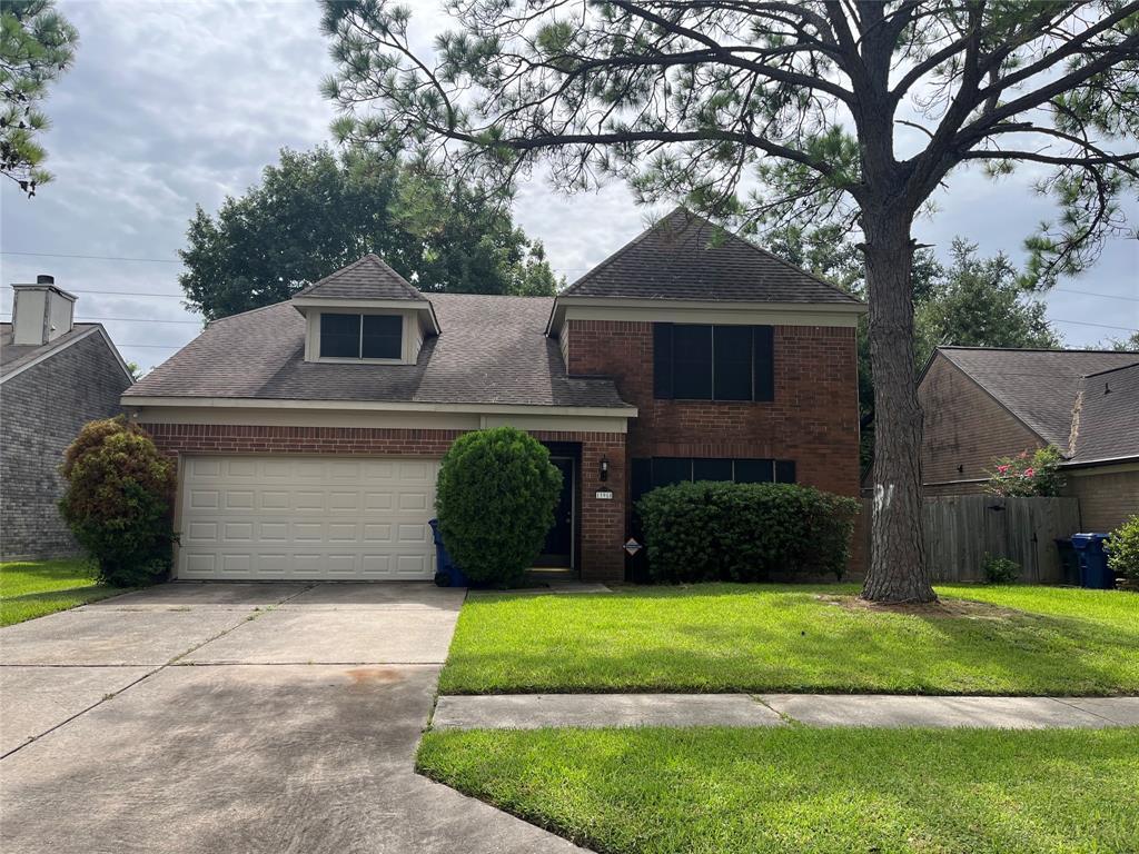 Foto principal - 13918 Fair Park Dr