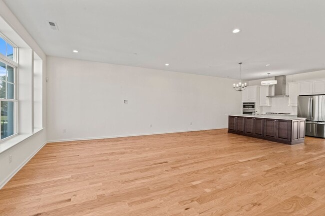 Building Photo - 2306 Palermo Dr