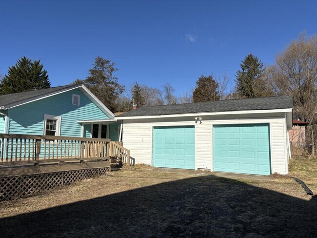 Foto del edificio - 17 Killian Rd