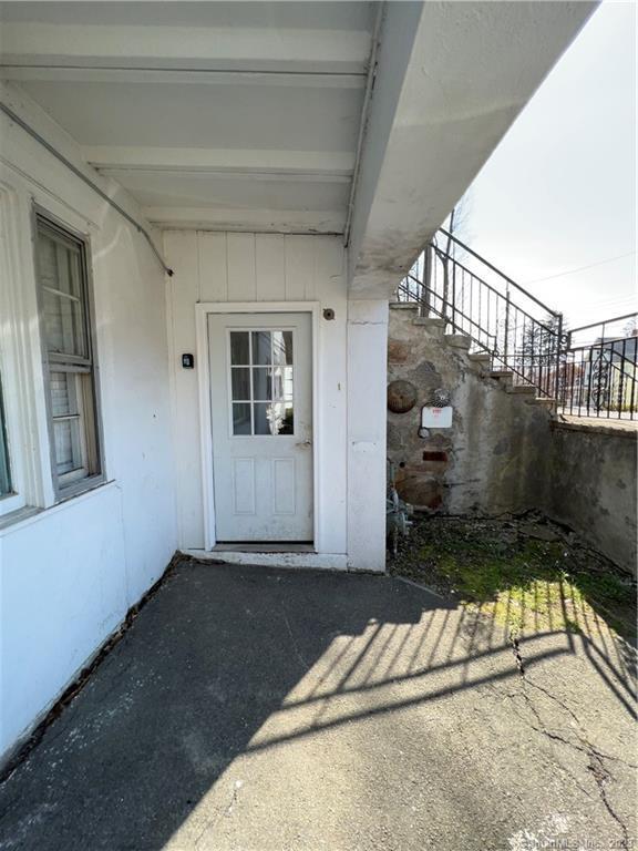 Foto del edificio - 124 Goddard Ave