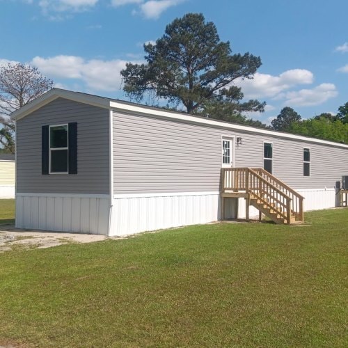 Building Photo - 1697 Mandy Dr