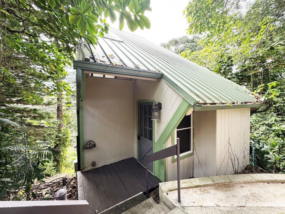 Primary Photo - Private Kaneohe House with Rainforest Views