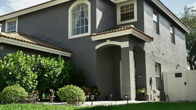 Building Photo - 3290 Turtle Cove