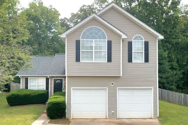 Primary Photo - 2801 Knoll View Pl