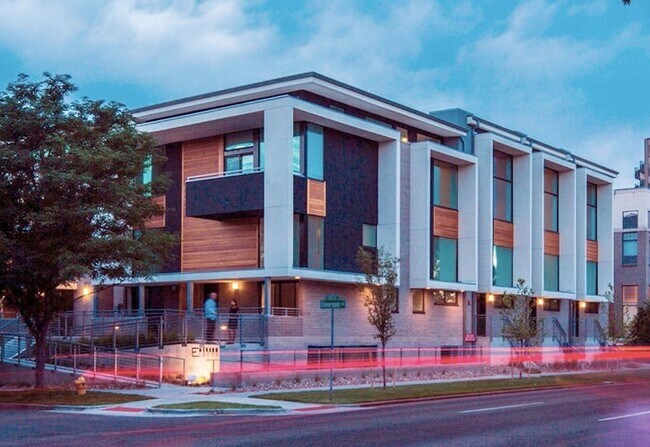 Foto del edificio - Emerson Lofts