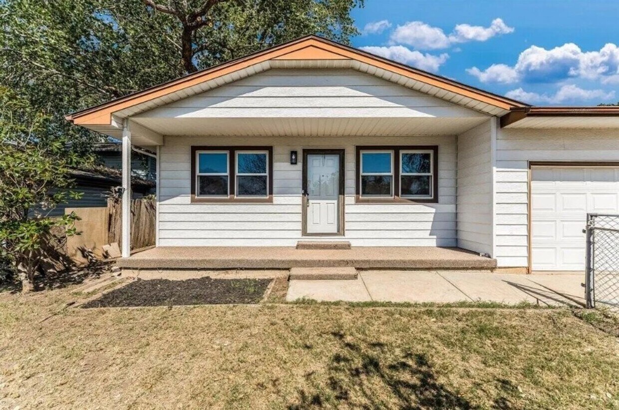 Foto principal - 2920 W Hadden St