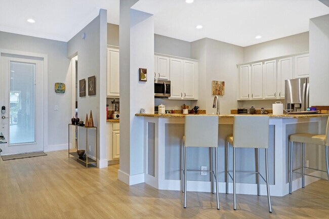 Foto del edificio - 14300 Calypso Ln