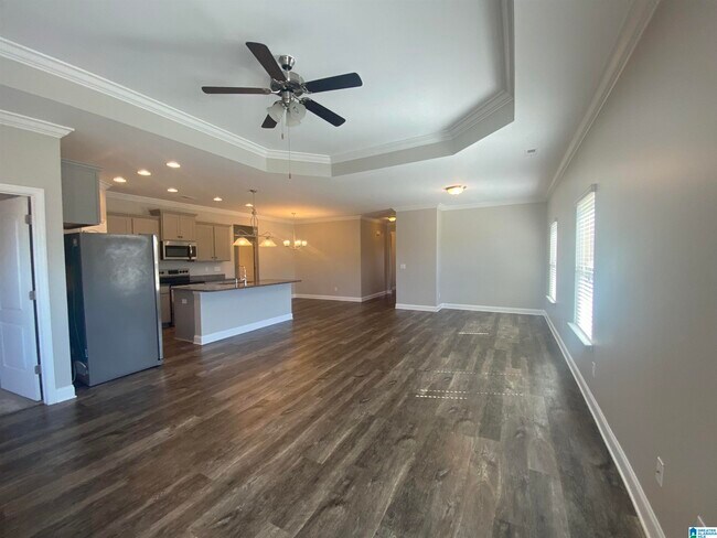 Foto del edificio - 100 Eden Smith Dr
