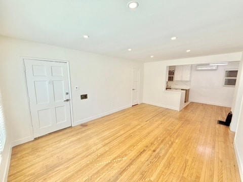 Building Photo - 618 Lincoln Blvd