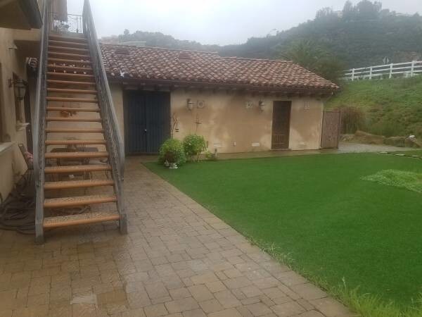 Foto del edificio - 44 Hackamore Ln