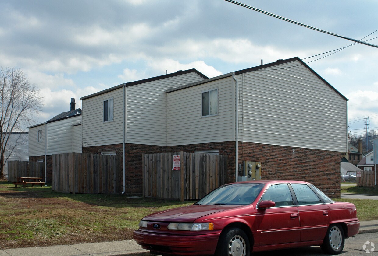 Building Photo - 801-803 4th Ave