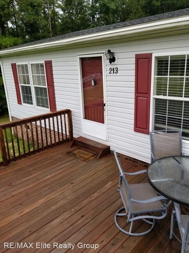 Foto del edificio - 3 br, 2 bath House - 213 Petteway Drive