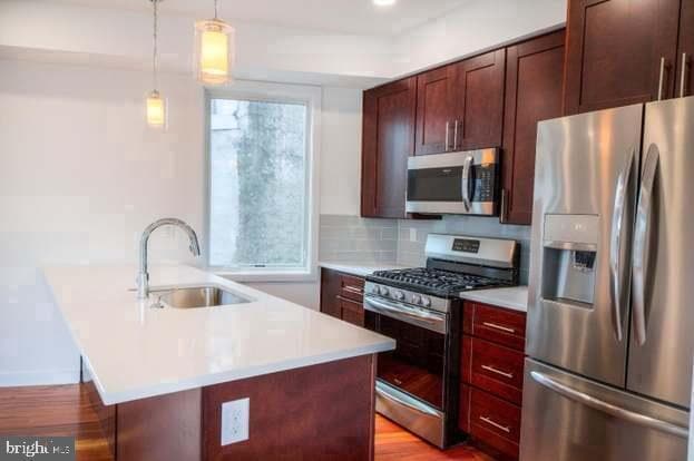 Primary Photo - 320 Cecil B. Moore Ave