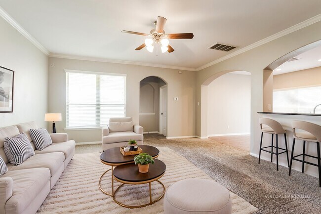 Foto del edificio - 139 Piney Pathway