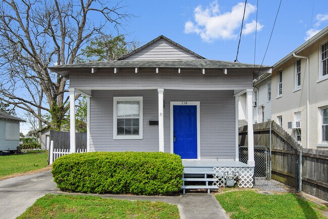Building Photo - 538 Ave A