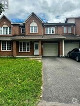 Building Photo - 119 Deerfox Dr