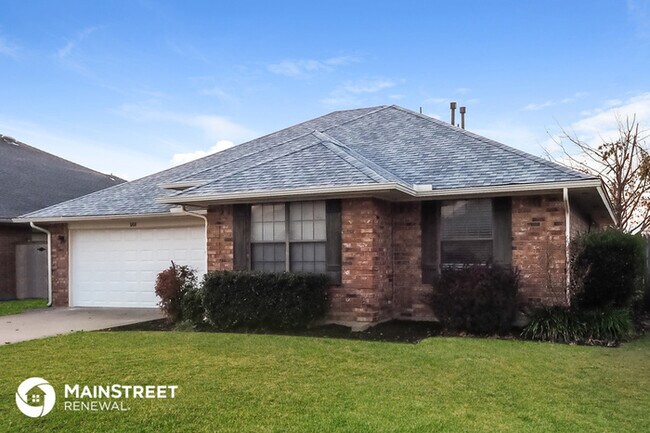 Building Photo - 1808 Yellowstone Ln