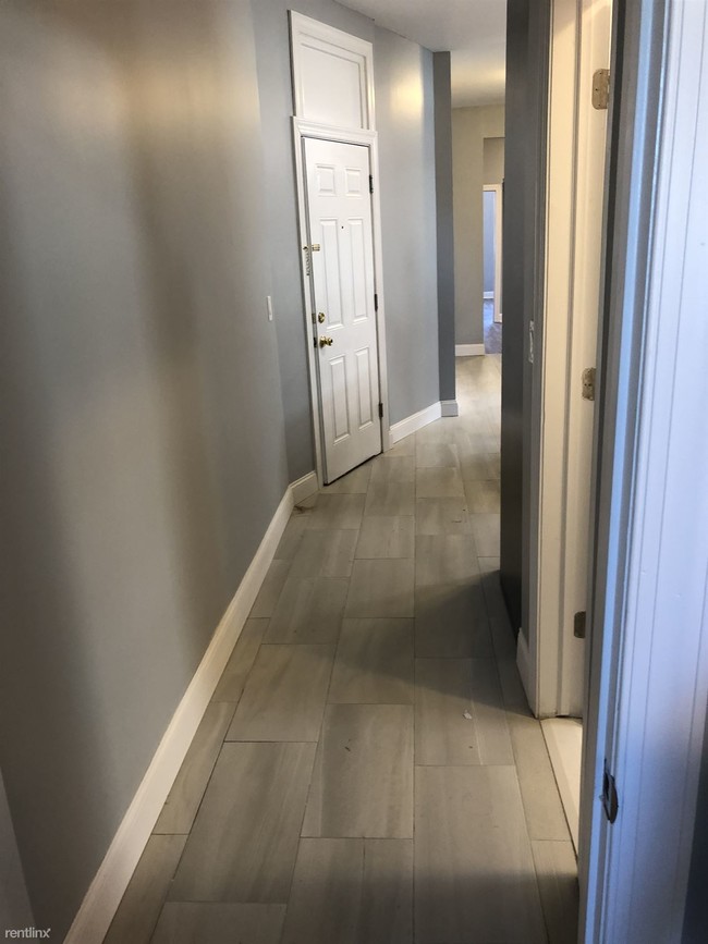 Building Photo - 2 br, 1 bath Apartment - 682 Broadway Apt 4