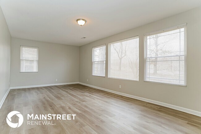 Foto del edificio - 827 E 115th St
