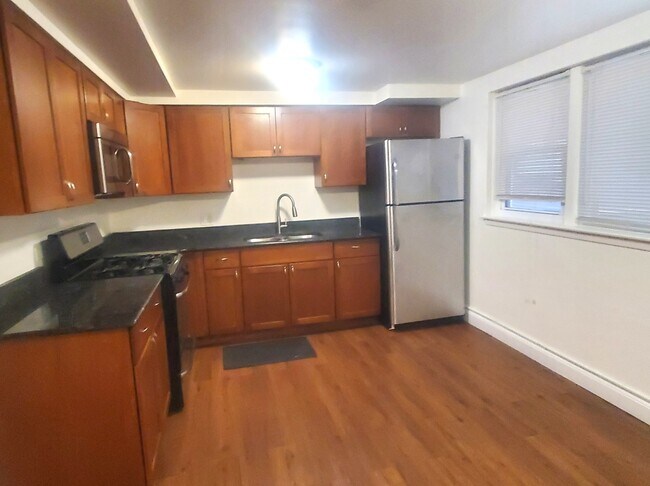 Building Photo - 2646 N Harlem Ave